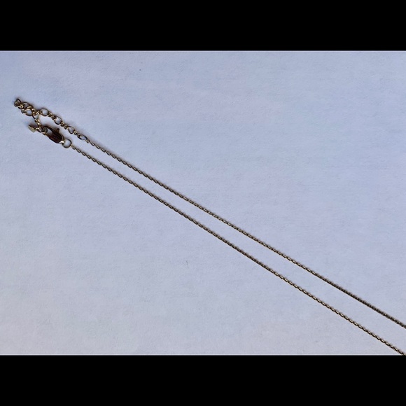 Tai stone monogram pendant - Picture 4 of 4